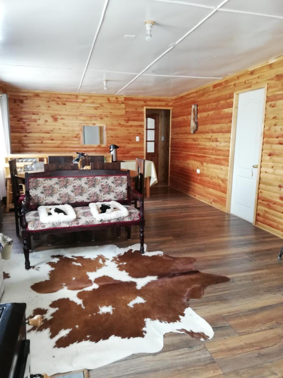 Puesto Canogas Hostal Villa O'Higgins Exterior photo